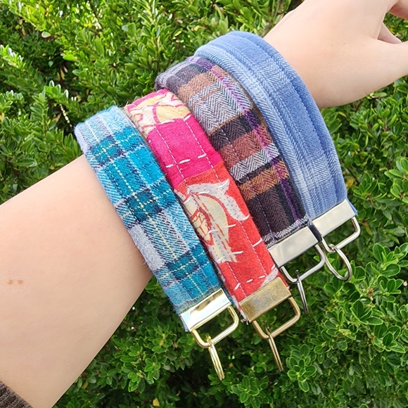 Handmade upcycled keychains - Picture 2 of 2